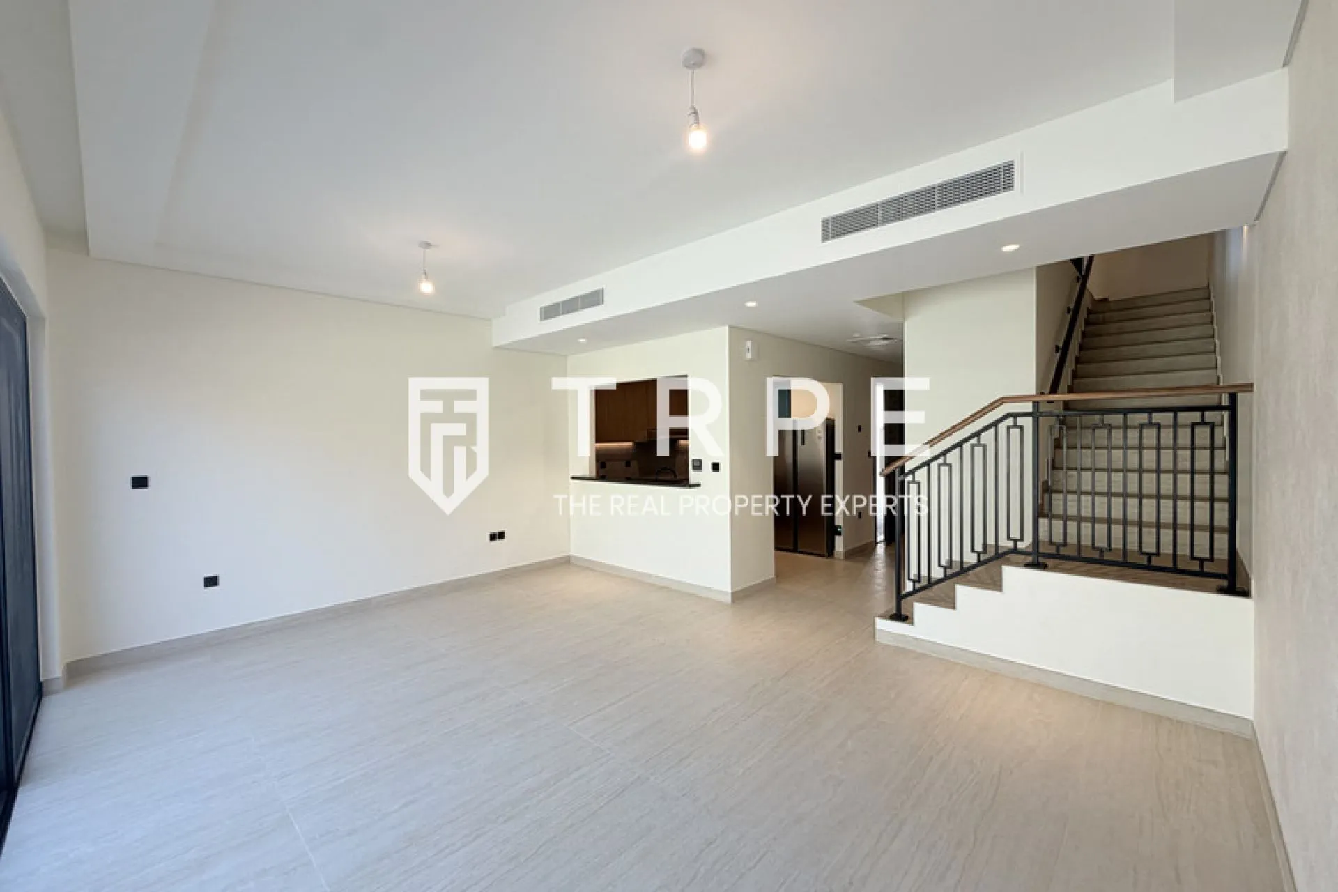 Prime Location | Lagoon Community | Spacious 3BHK