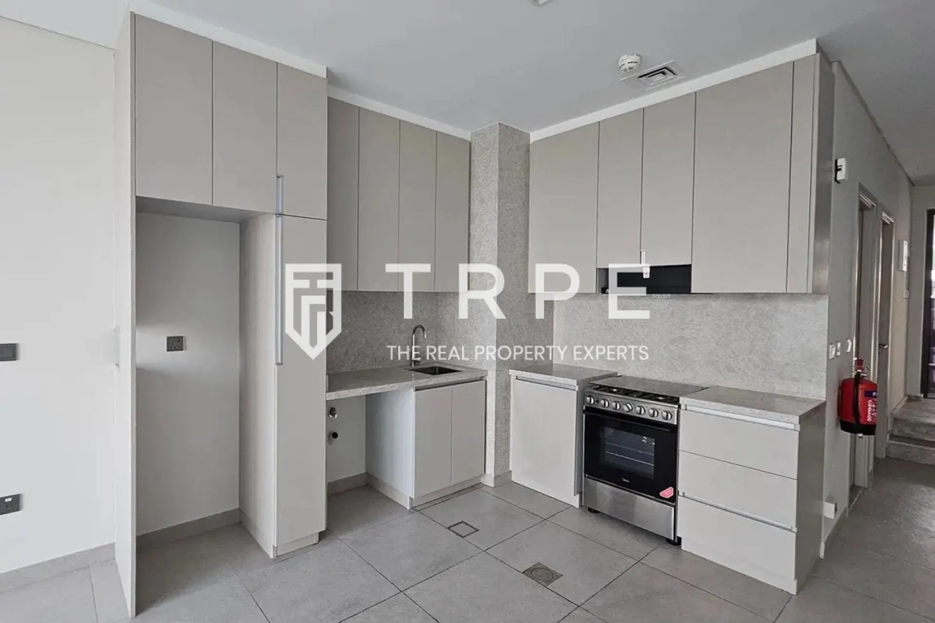 2 BR Townhouse | Single Row | East Facing