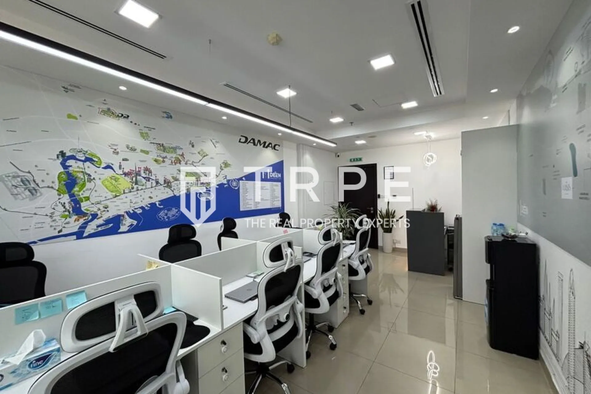 Upgraded | High Floor | B2B Tower, Business Bay