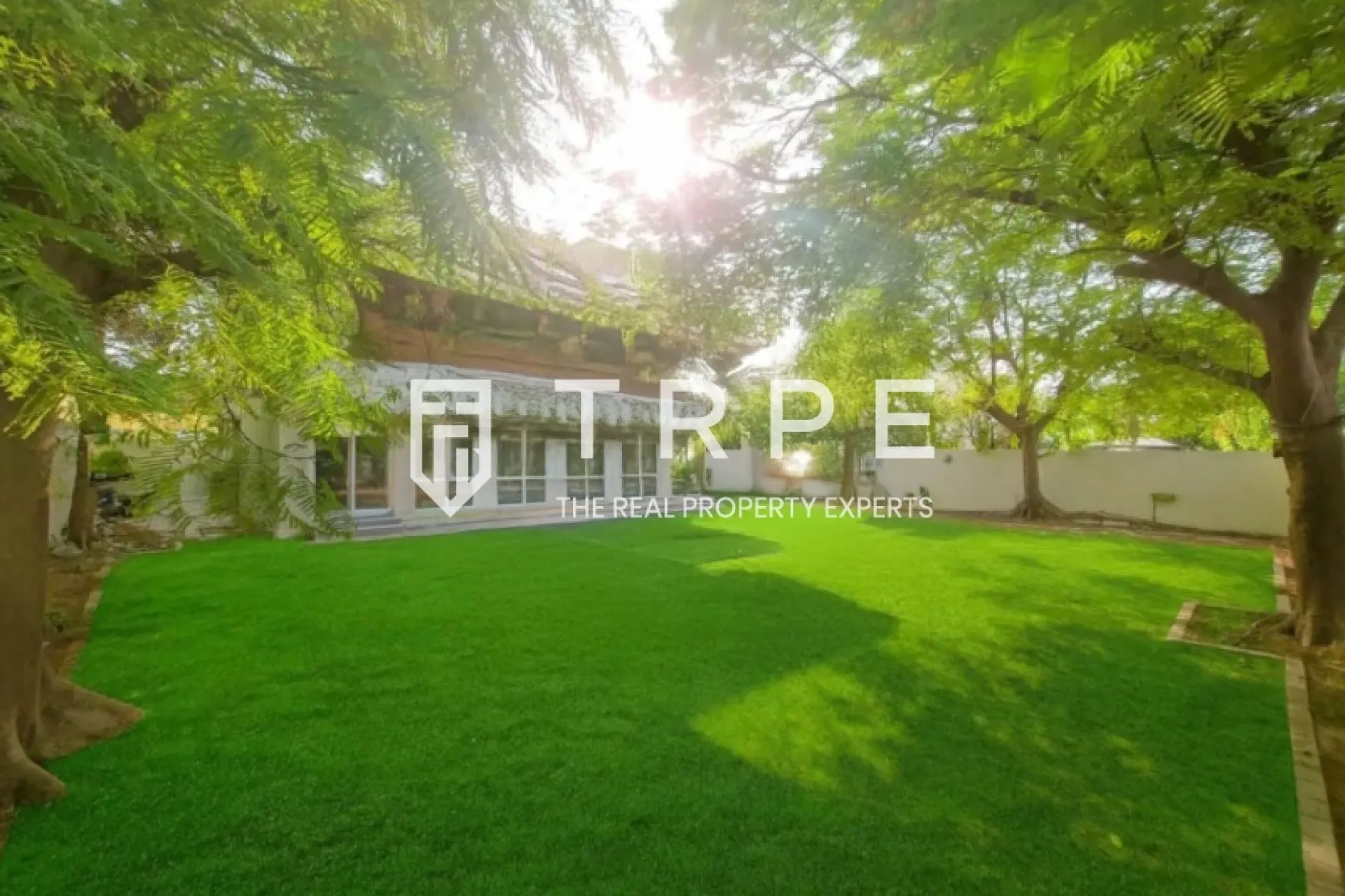Corner Villa | Huge Plot | Fully Upgraded