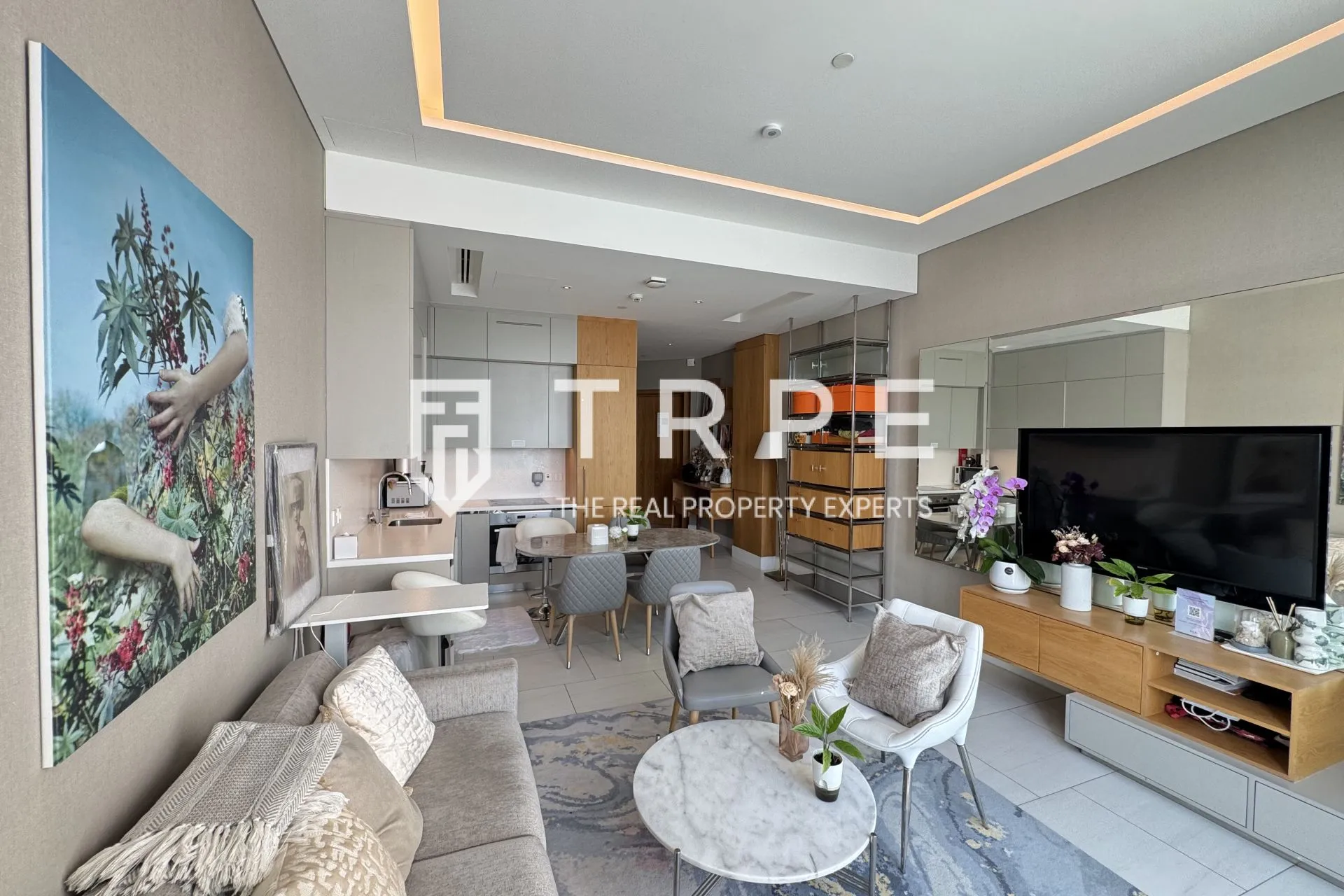 Fully Furnished | High Floor | Luxury 1 BR