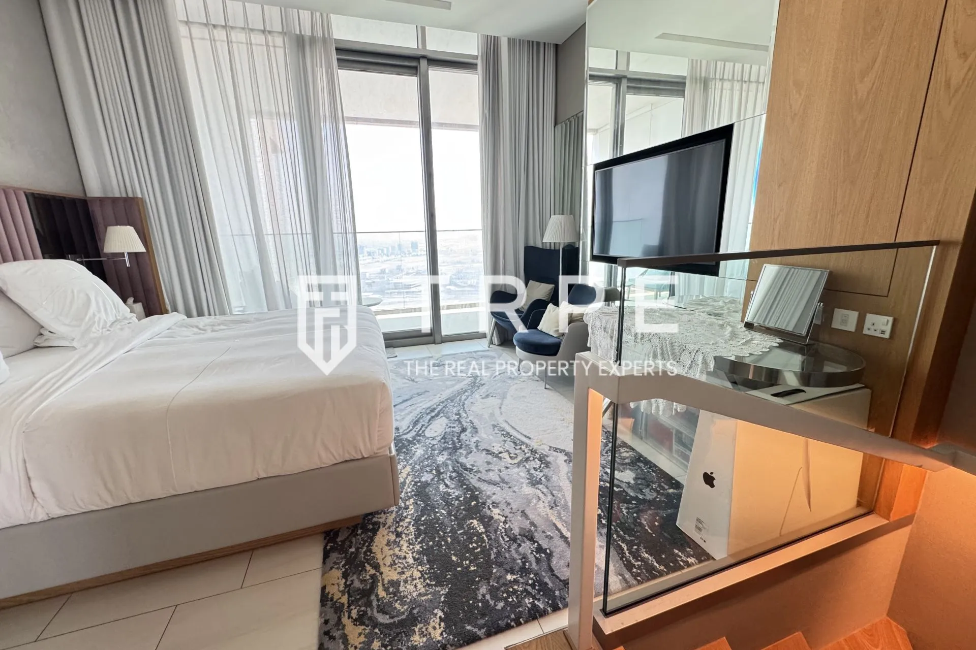 Fully Furnished | High Floor | Luxury 1 BR