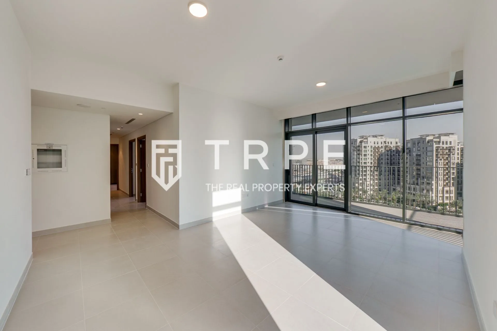 Furnished | 1,663 sq ft | Palace Residences North
