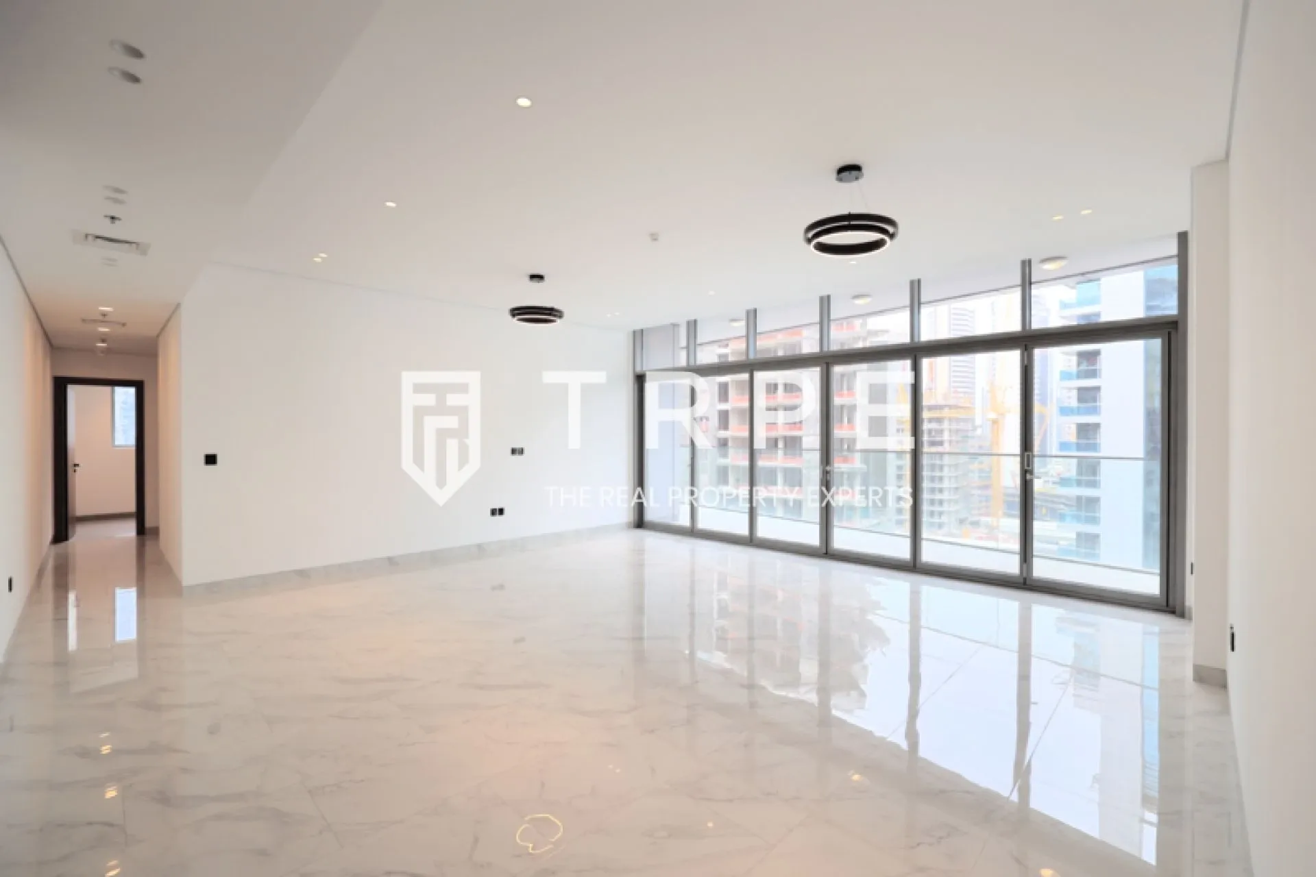 Upgraded 3BR | Smart Home | Royal Regency