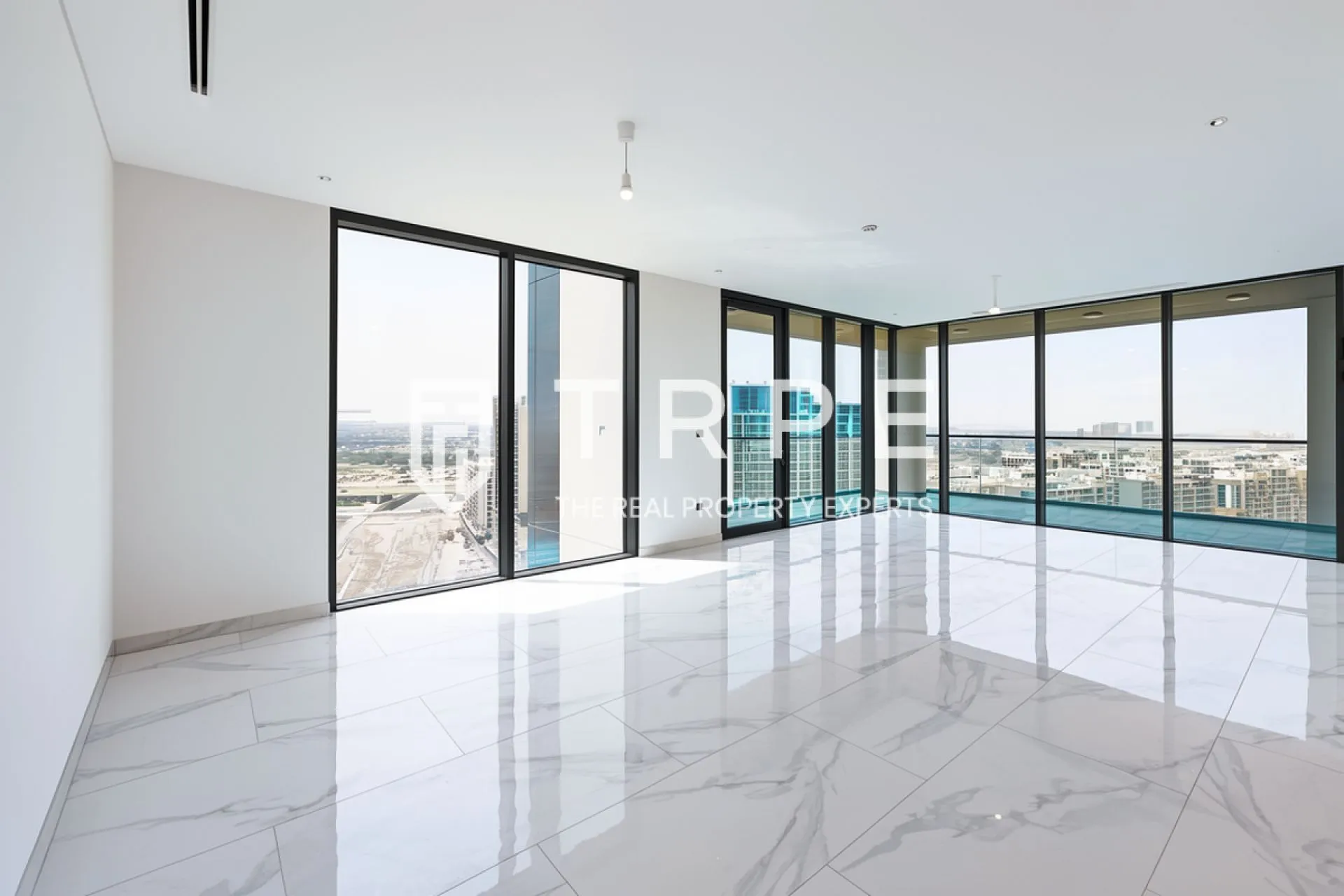 Ready to Move In | High Floor | Brand New