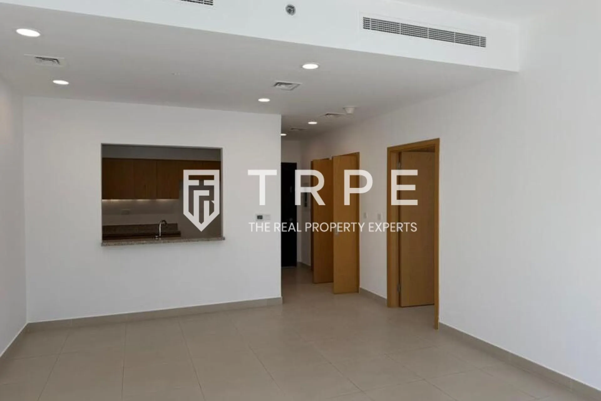 1BR | 885 sq ft | Bellevue Towers, Downtown Dubai