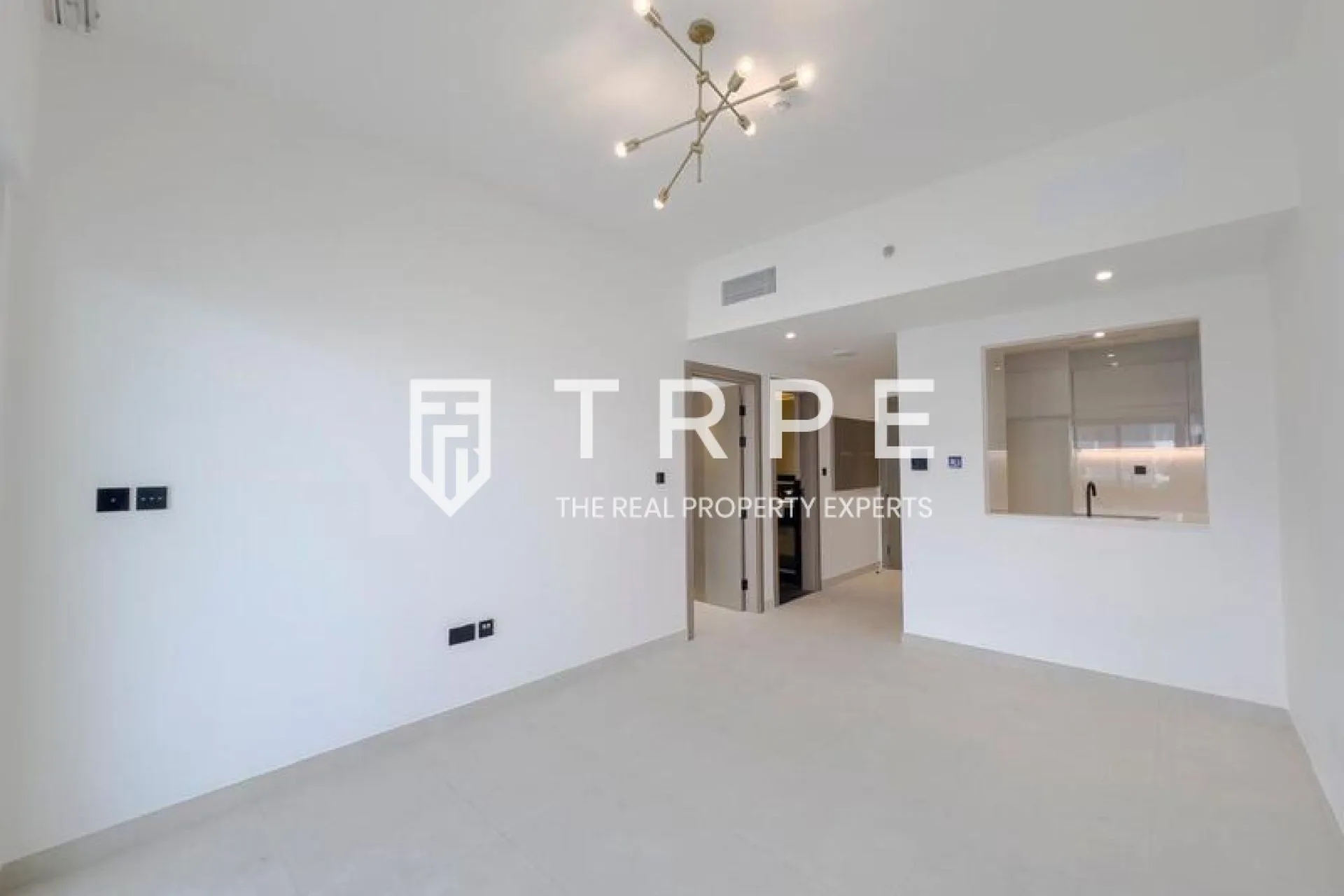 High Floor l Furnished l Ready To Move