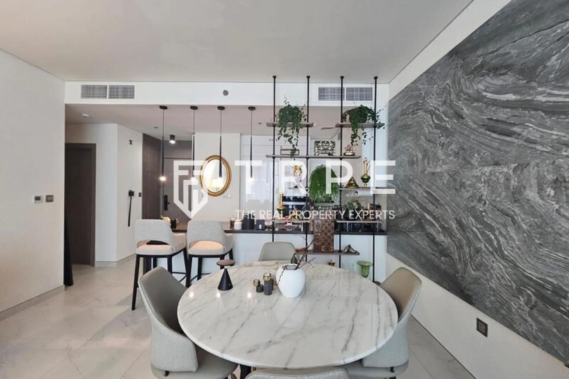 Lagoon View | Vacant | Furnished 2BR