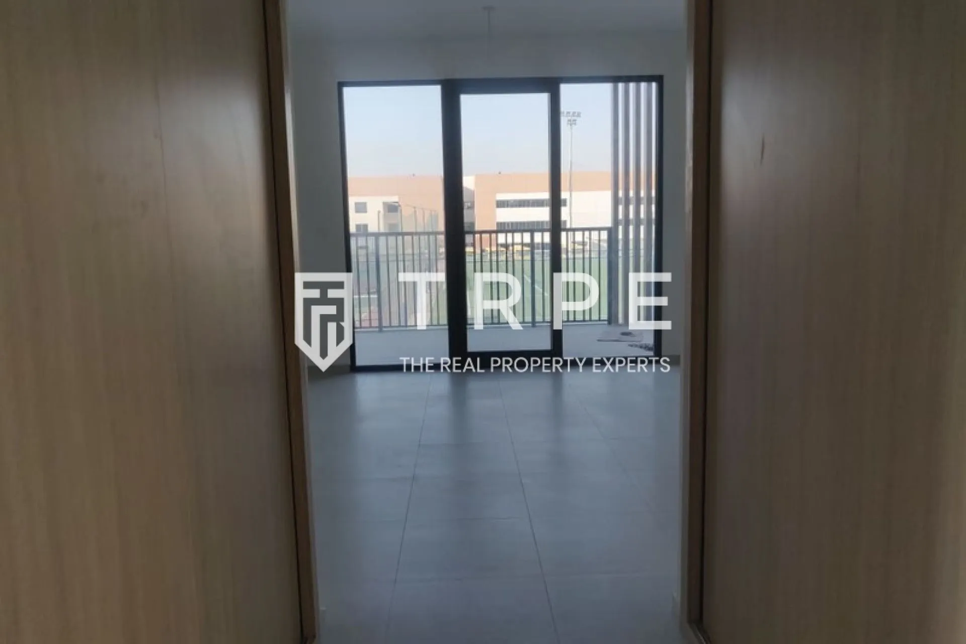 Upgraded | 4BR Townhouse | Jebel Ali Village