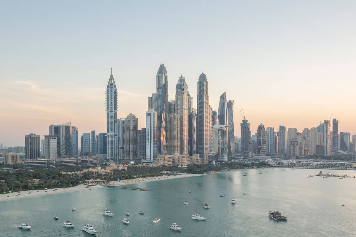 is buying property in dubai a good investment
